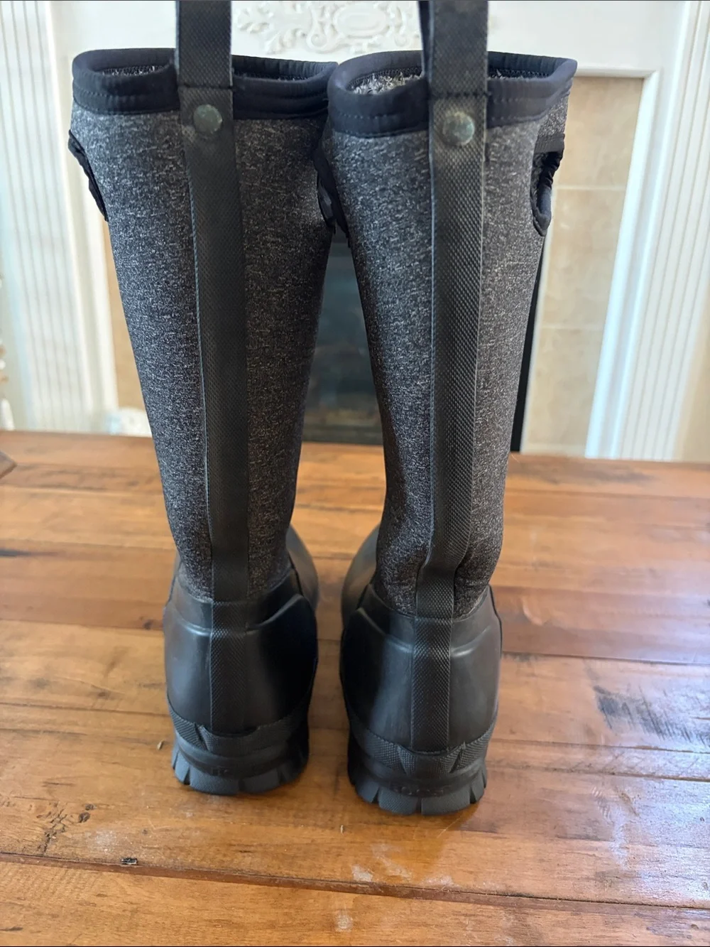 Bogs Women's Crandall Tall Waterproof Boots size 10